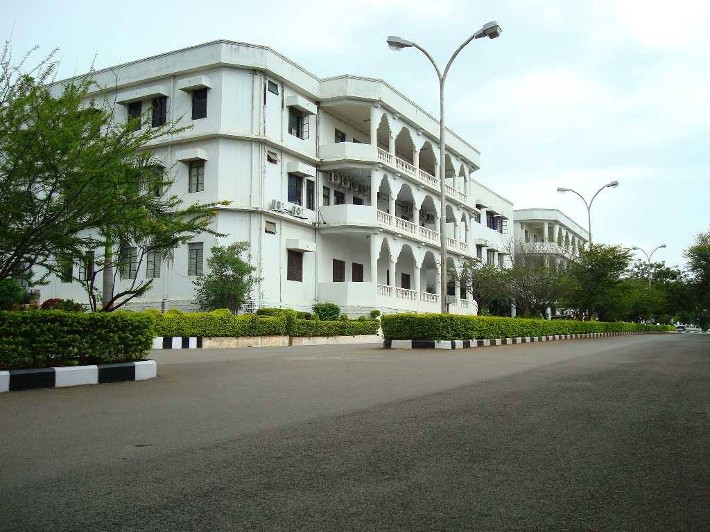 18 Best BTech Colleges in Hyderabad 2025: Rankings & Placement Data 3 Image